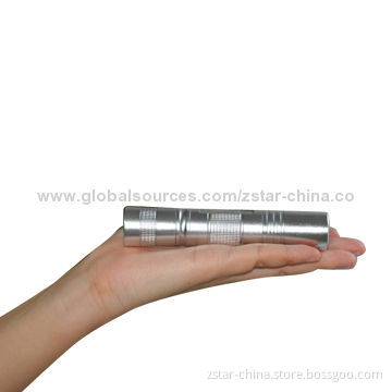 4W Cree XPE LED Torch/Mini Aluminum Flashlight with 250 to 320lm Lumen Value, 0.295kg Weight